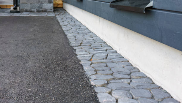 Best Driveway Paving Contractor  in Fords Prairie, WA